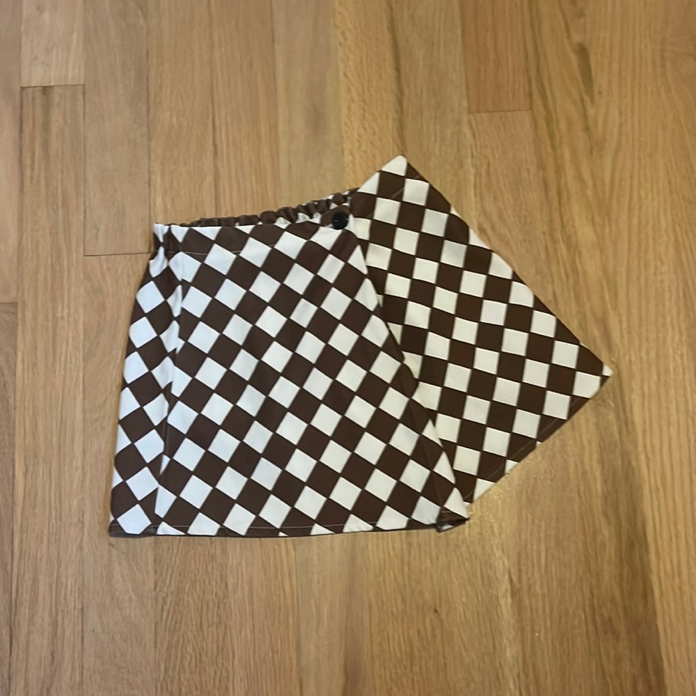 Girls checker mini skirt